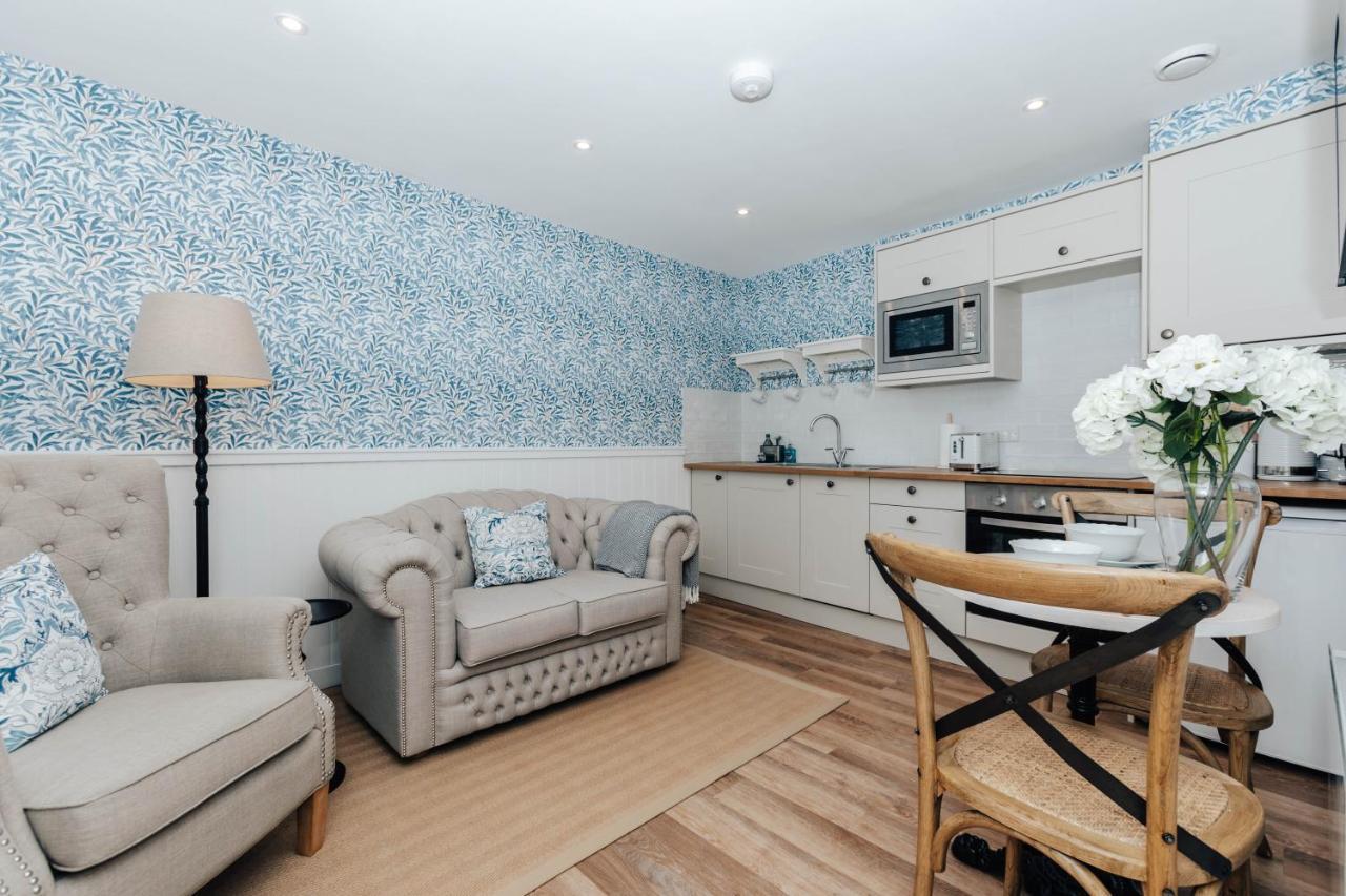 Stable Mews, Prestbury Cheltenham Southam  ภายนอก รูปภาพ